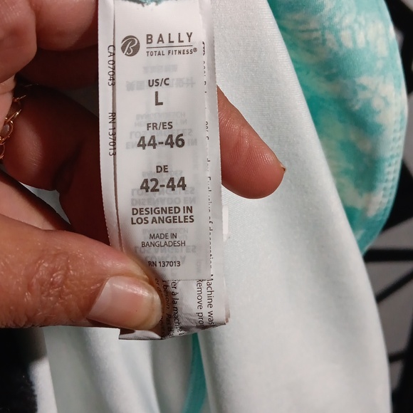 Bally Total Fitness - Tie Dye Leggings - Blue/White - Large - Picture 6 of 7